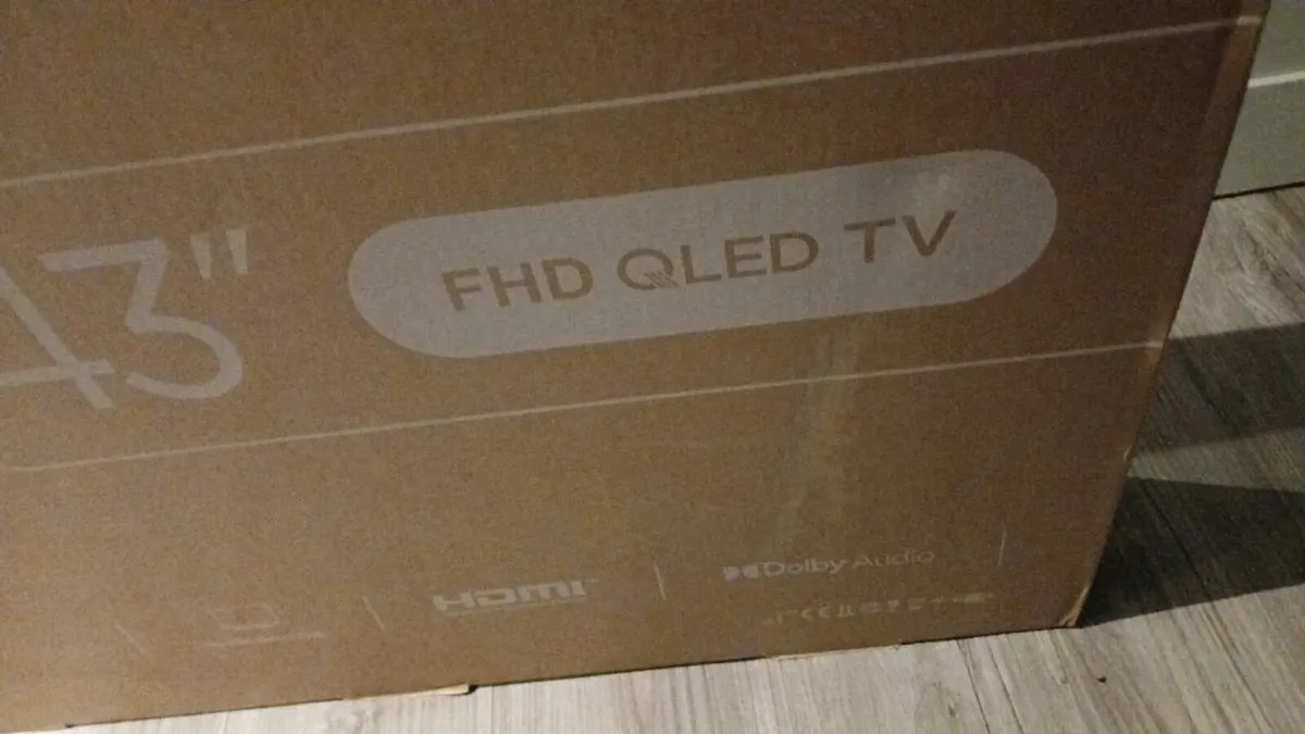 43 inch old tv - Image 2