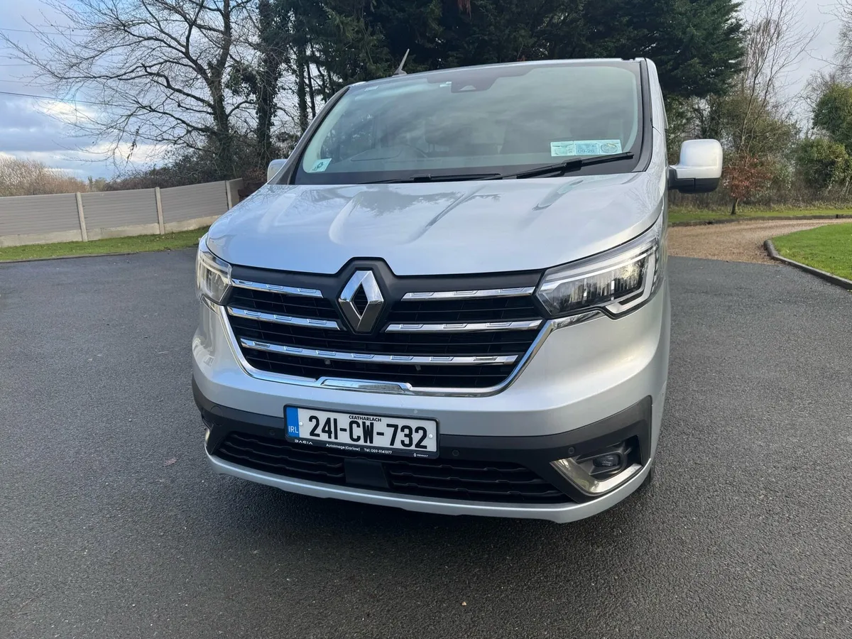 Renault Trafic Auto 170bhp Mint - Image 3