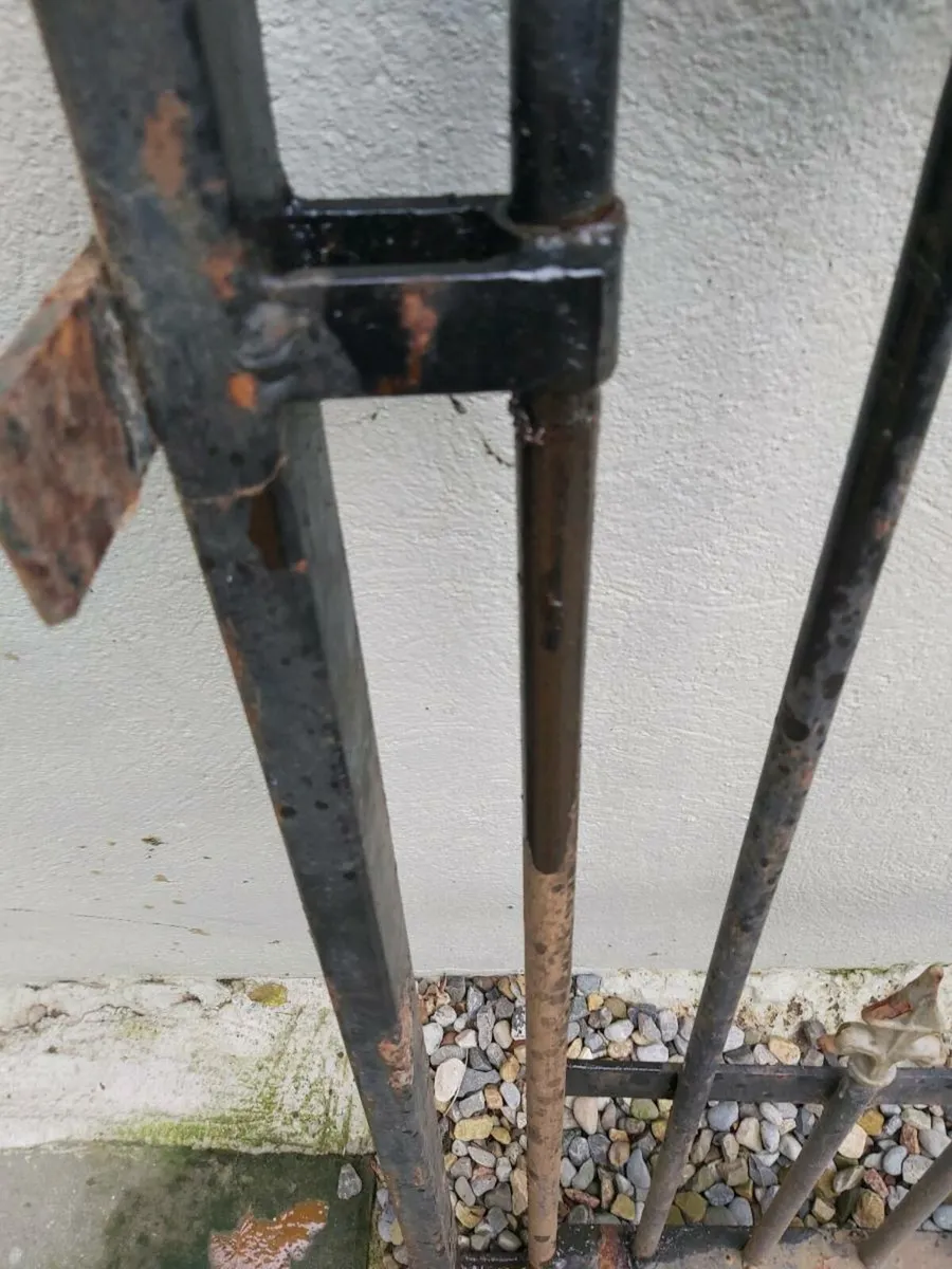 Driveway garden gates - Image 4