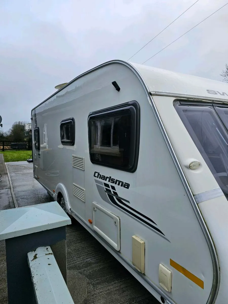 2011 Swift Charisma 545 4/5 Berth Caravan - Image 4