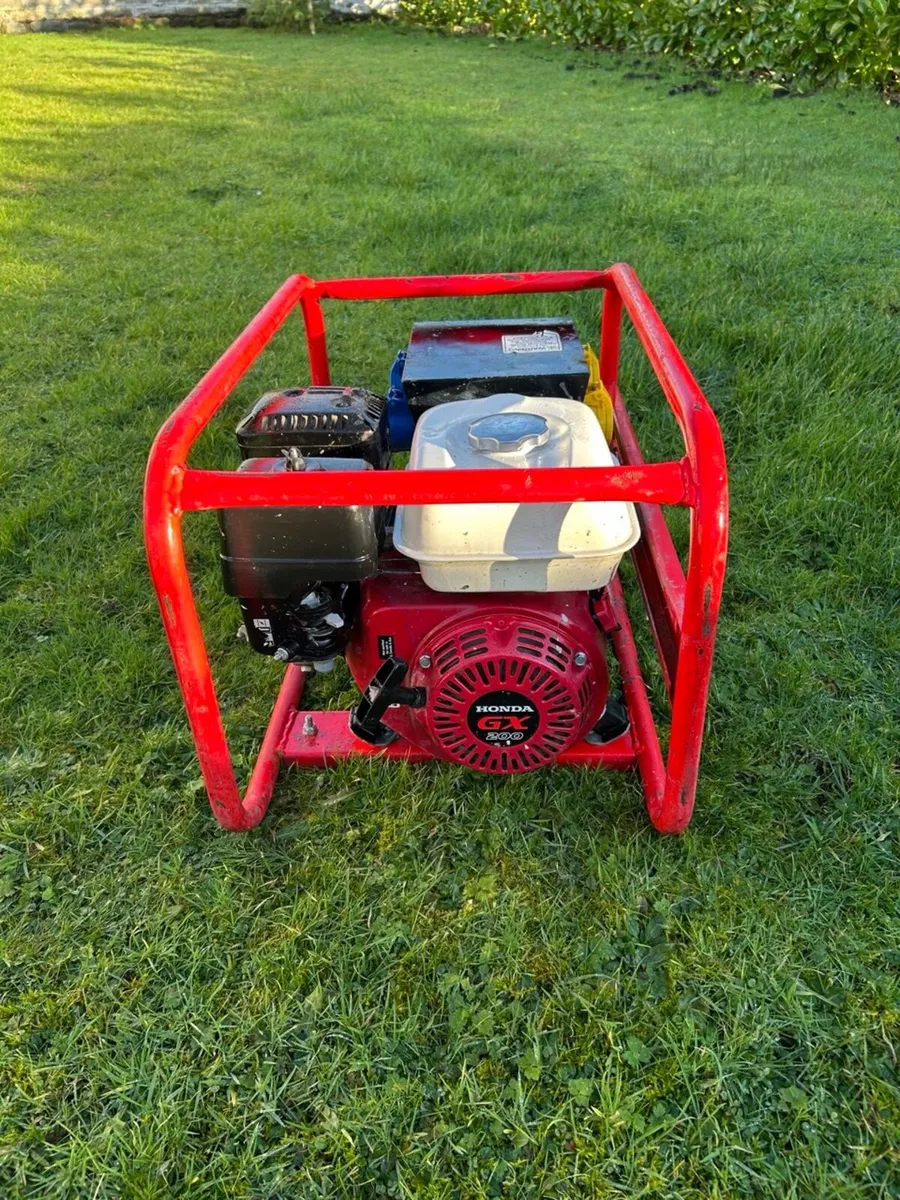 Honda GX200 generator - Image 1