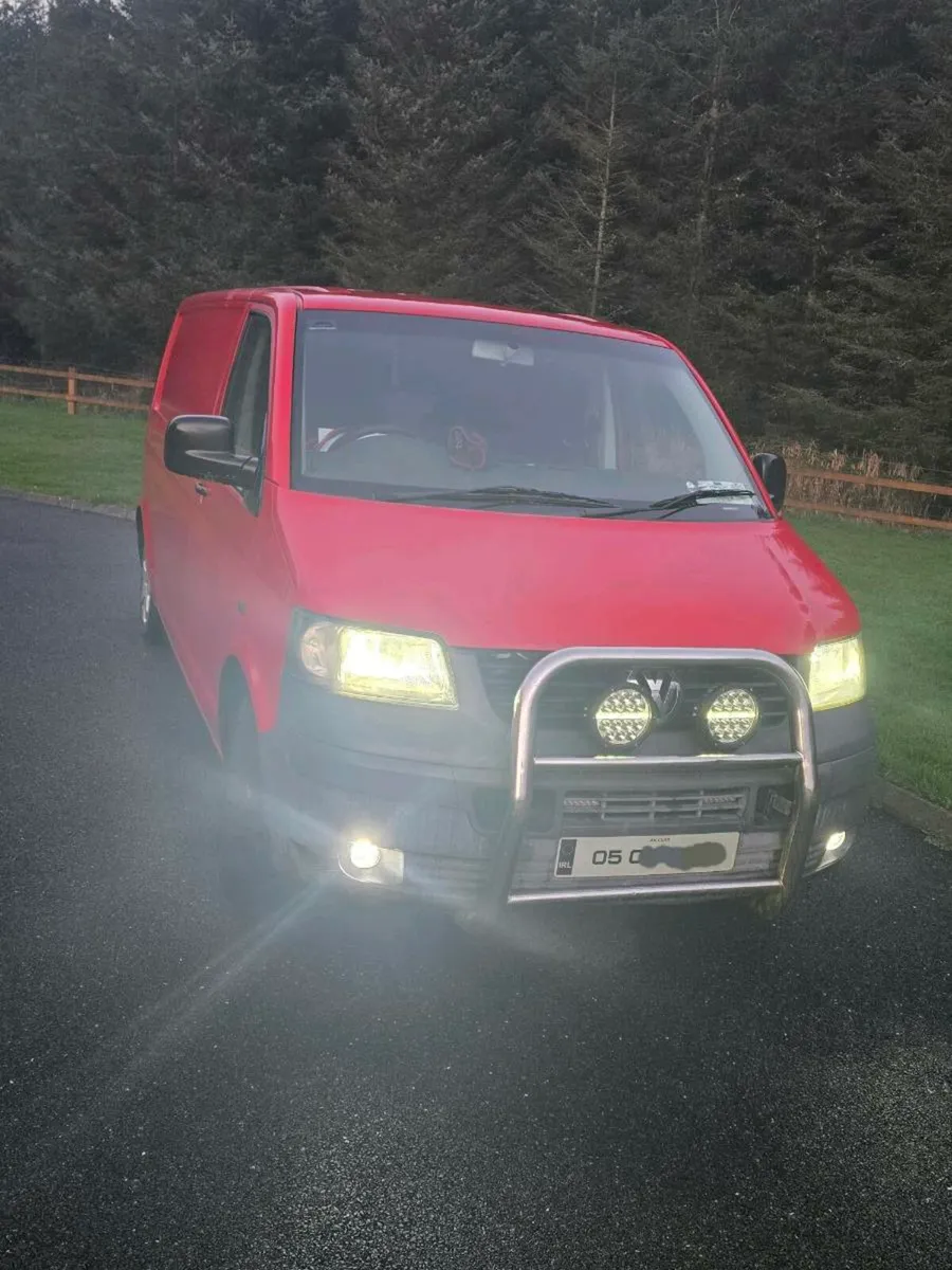 Transporter T5 2.5 - Image 1