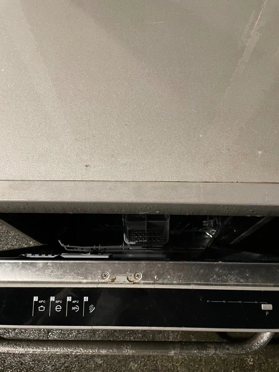 Dishwasher - Image 3
