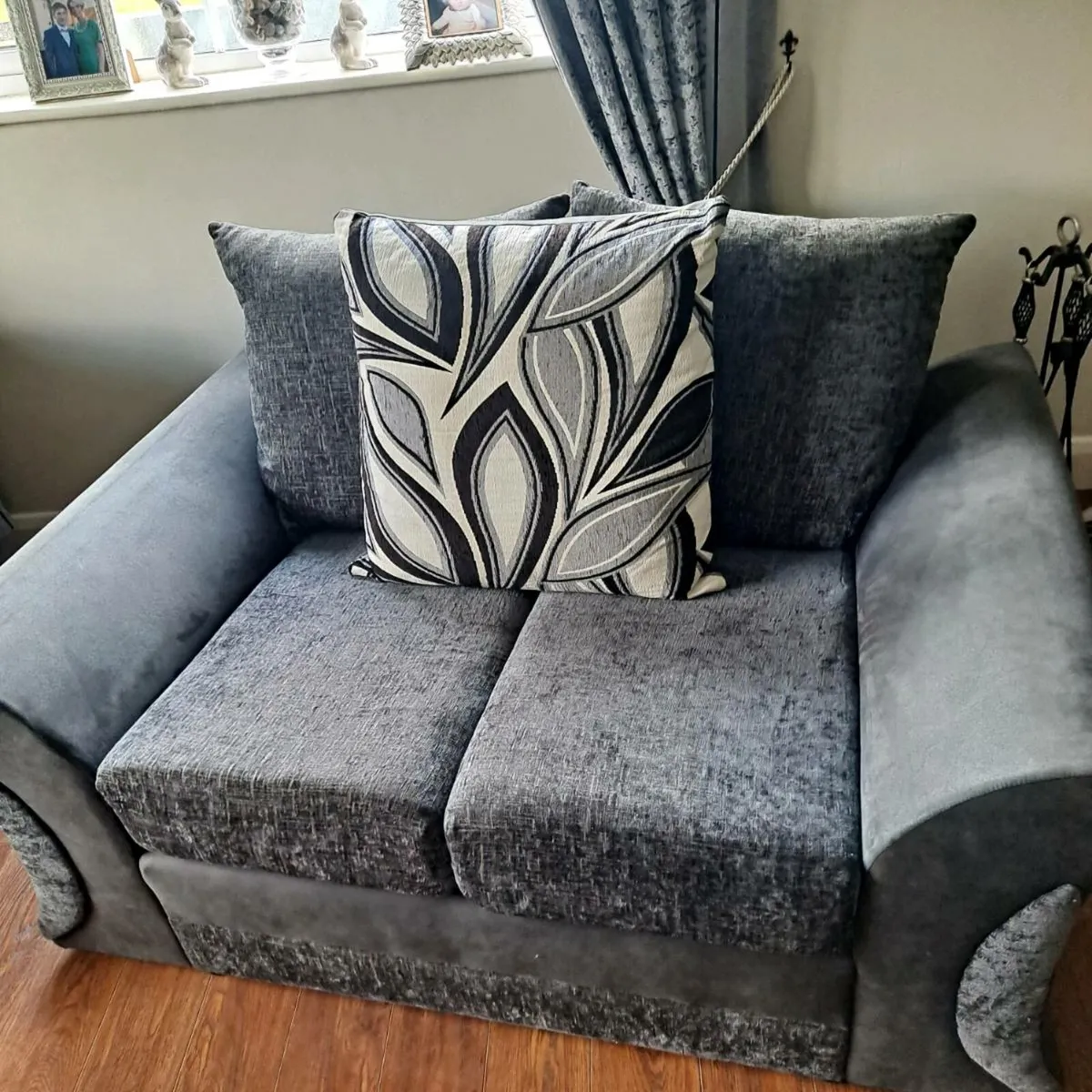 Couch for Sale - Image 2