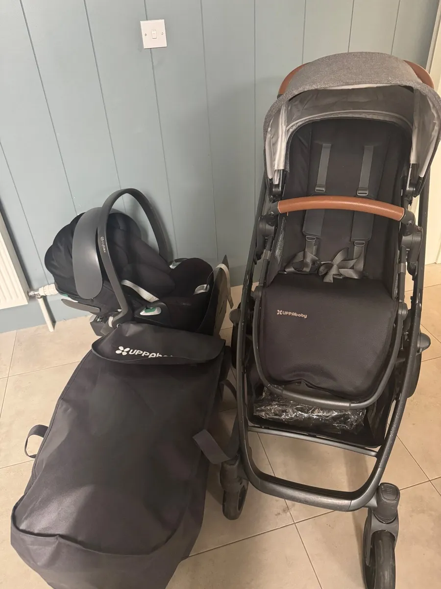 Uppababy Vista 2 Travel System - Image 2