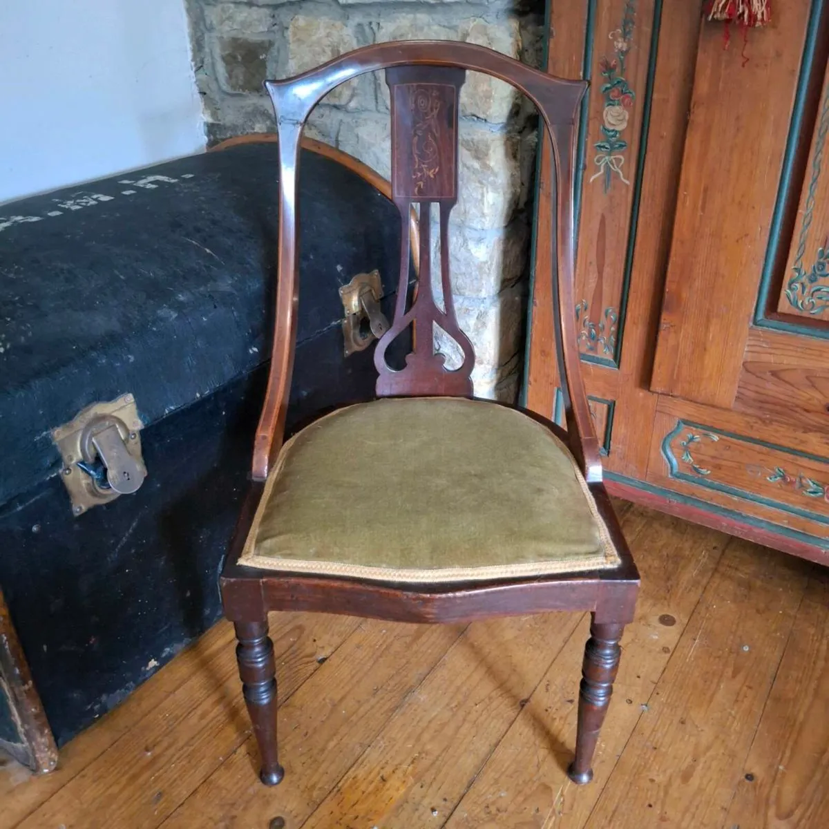 Mahogany Carved Ladies Chair - Image 1