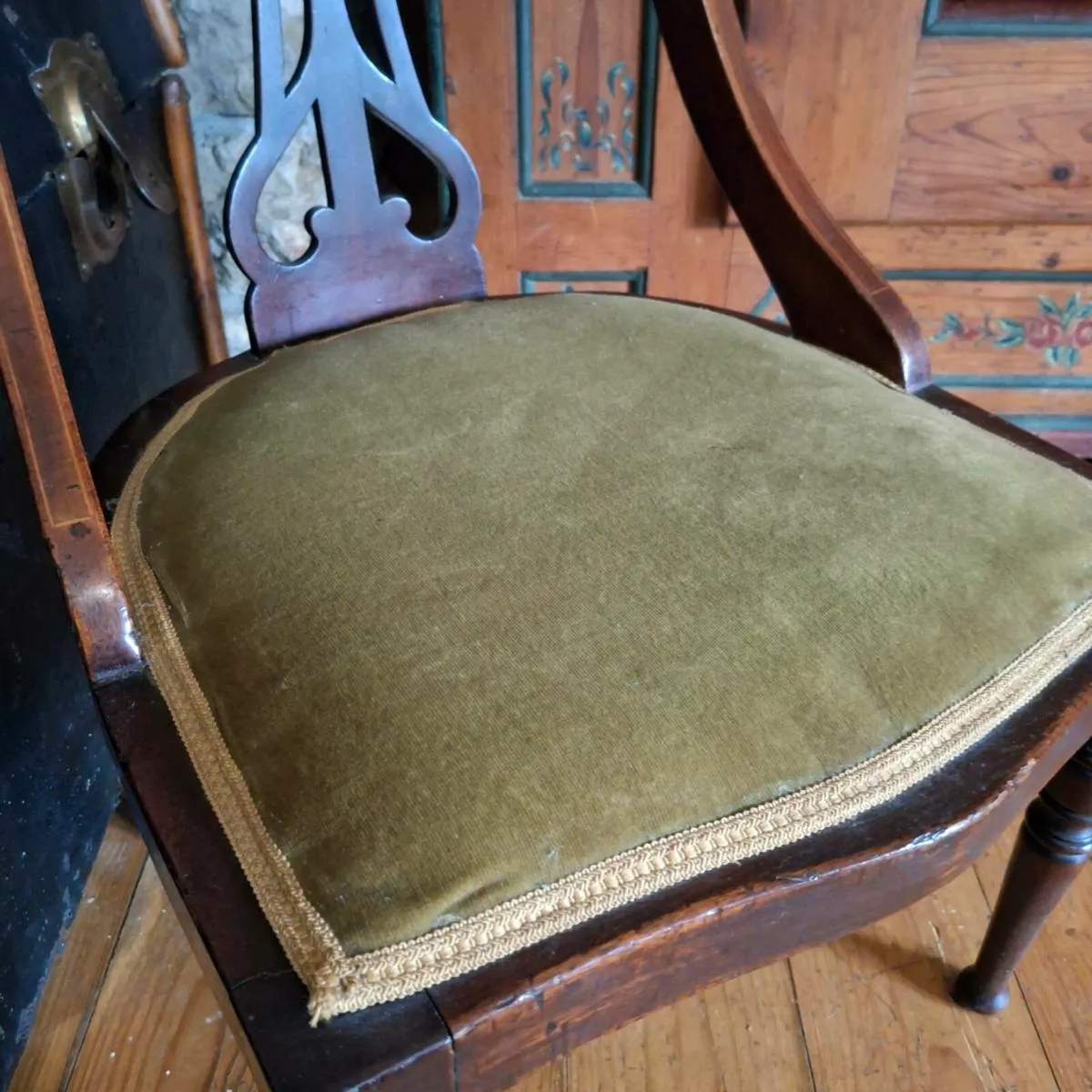 Mahogany Carved Ladies Chair - Image 2