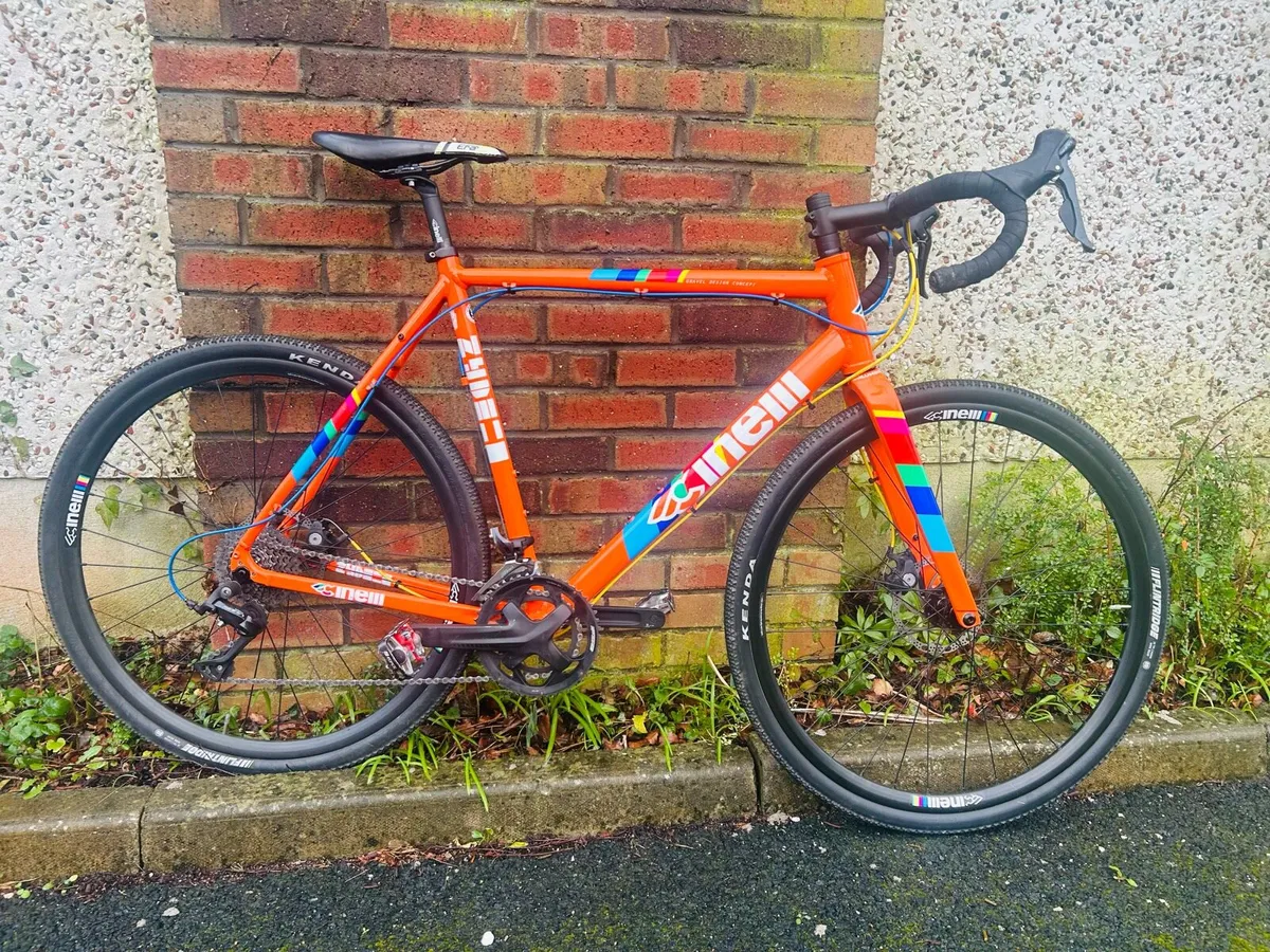 Cinelli Zydeco gravel bike - Image 1