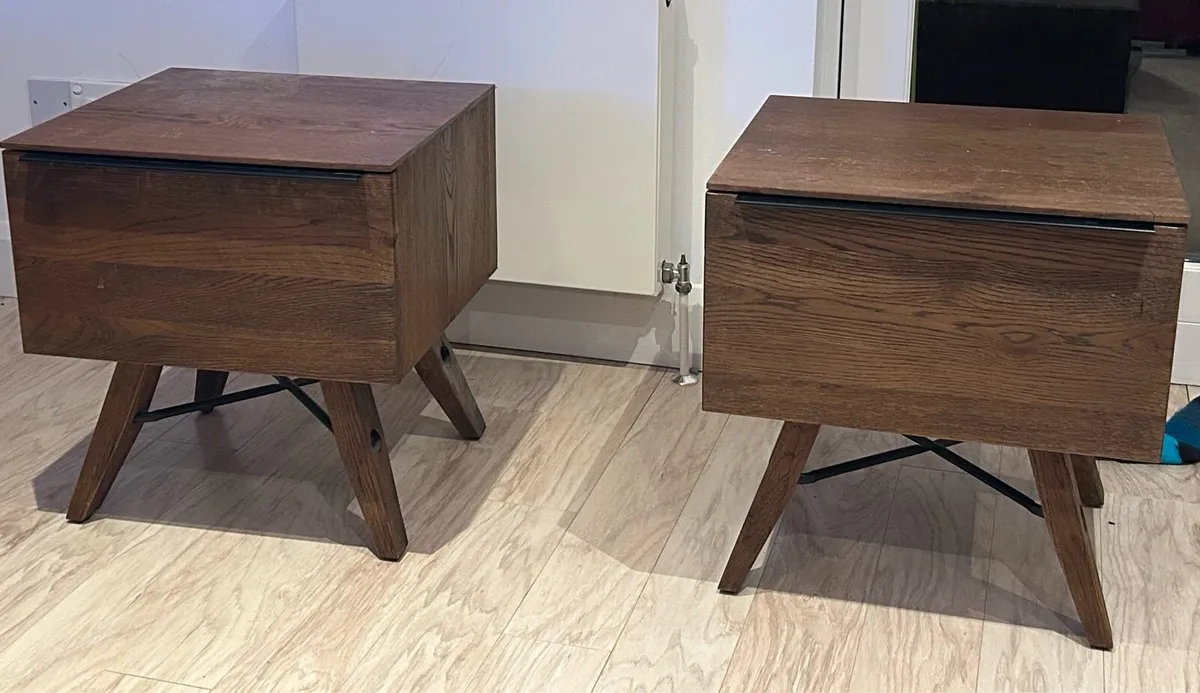 Bedside tables - Image 1