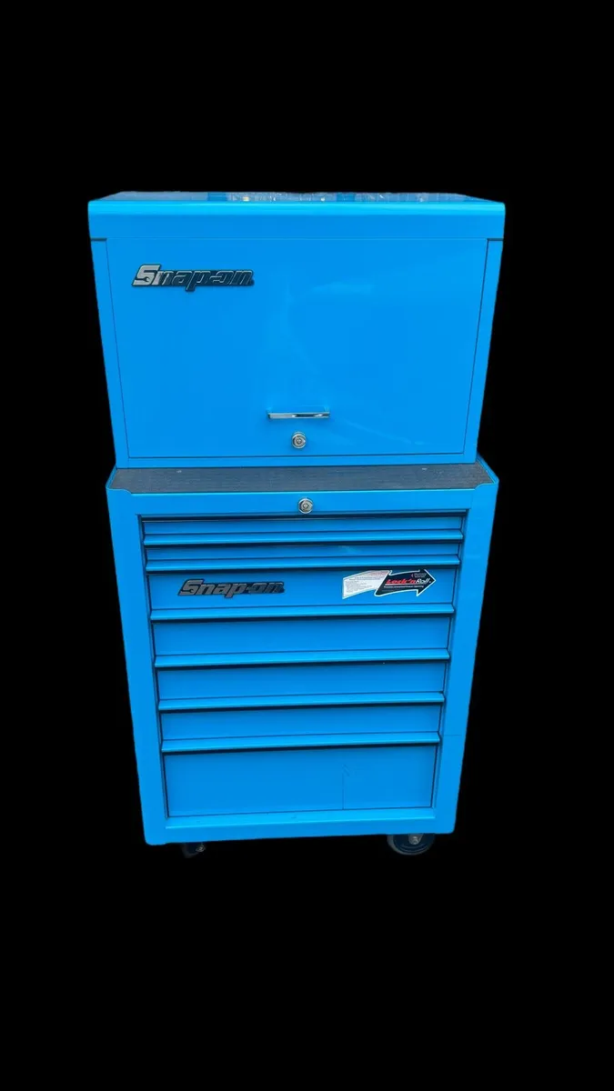 Snap on top and bottom tool chest - Image 1