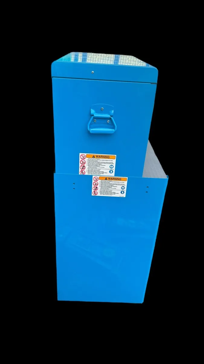 Snap on top and bottom tool chest - Image 3