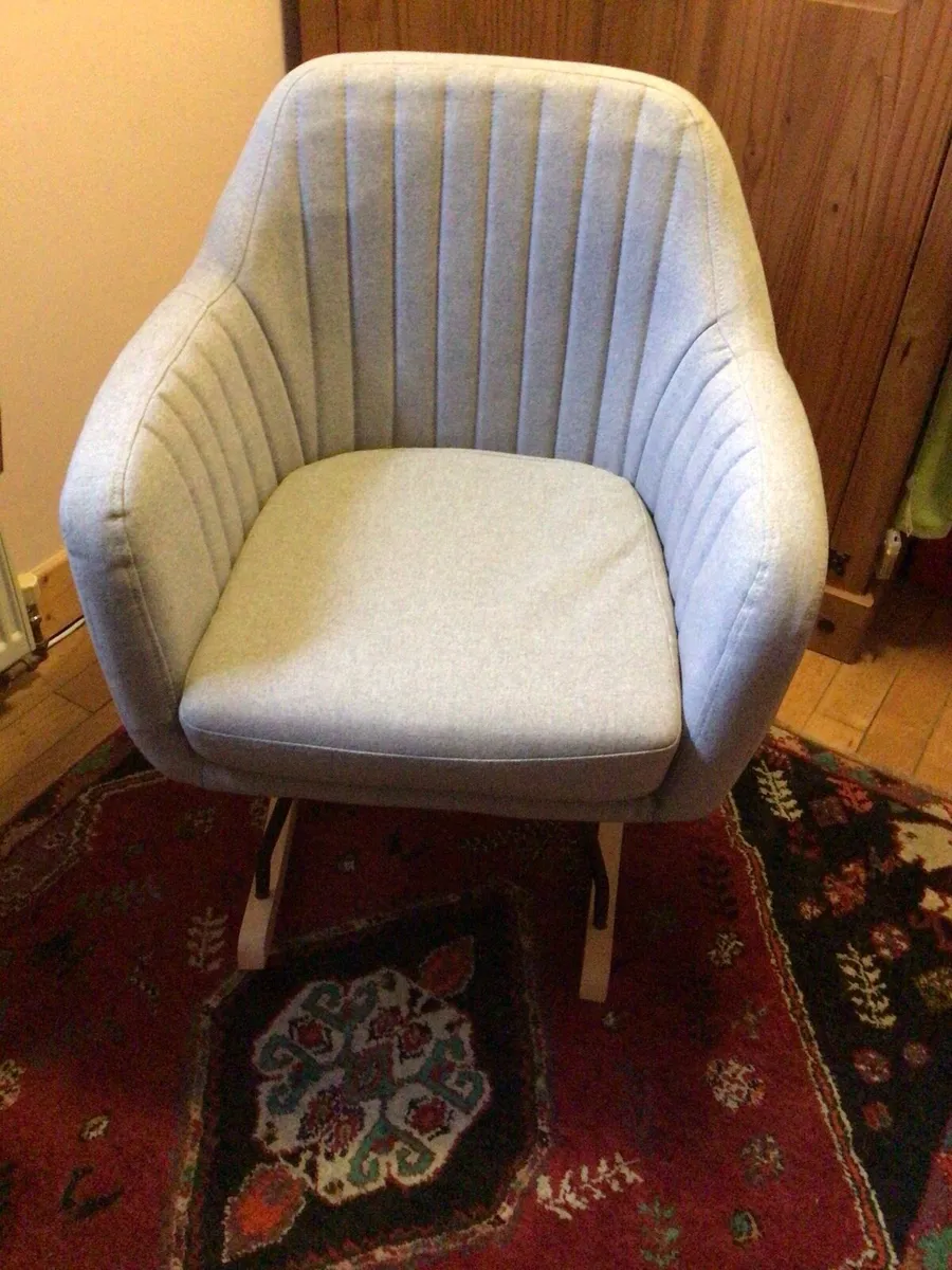 Rocking chair - Image 1