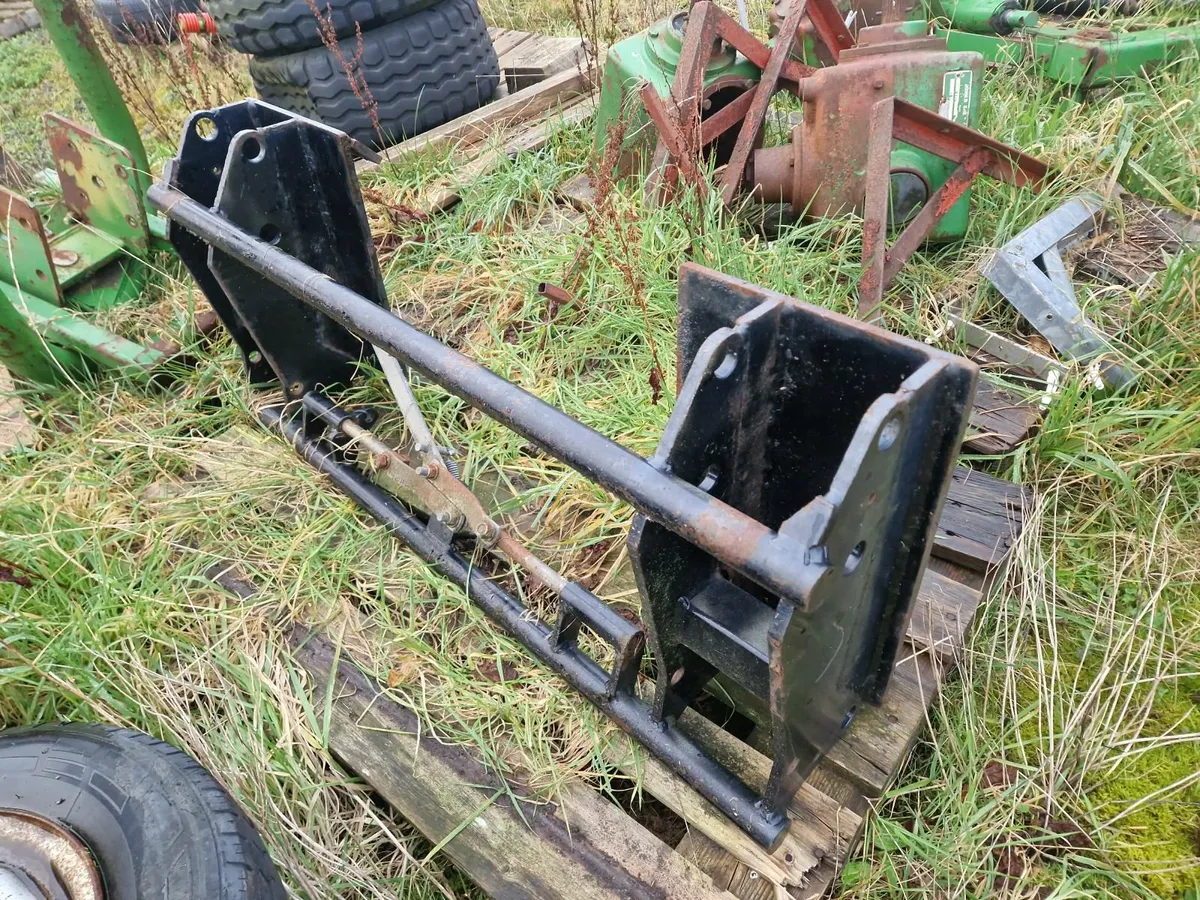 Skidsteer euro adapter - Image 2