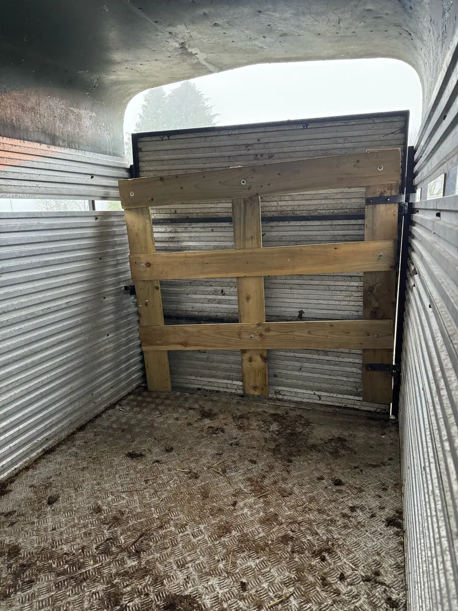 Cattle trailer - Image 4