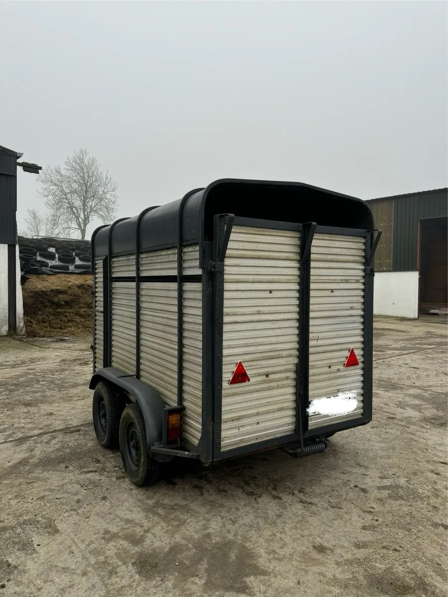 Cattle trailer - Image 2