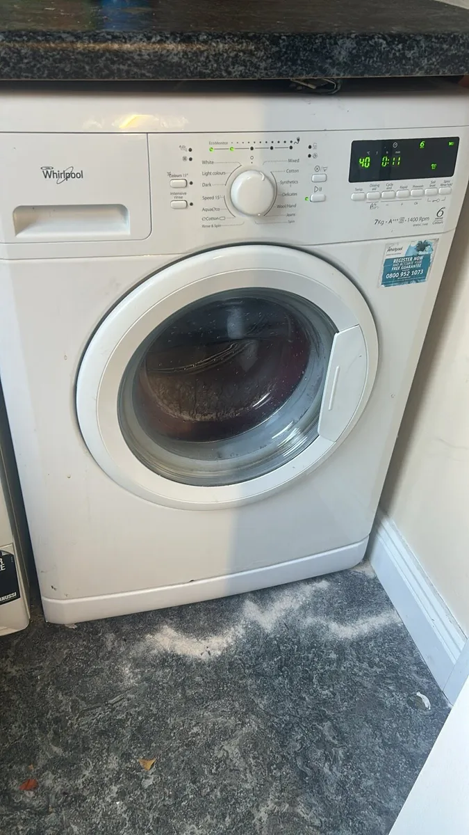 Whirlpool washing machine - Image 2