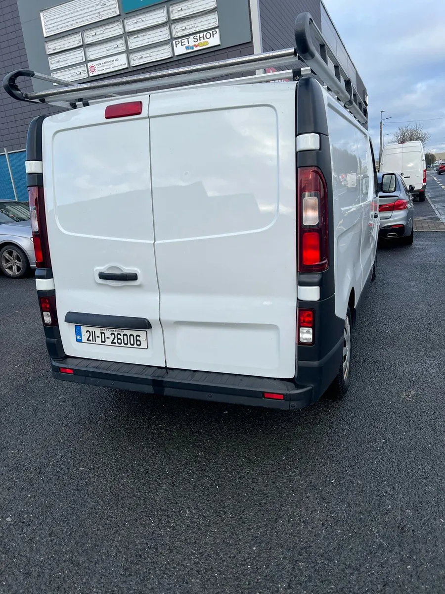 Renault Trafic vat in - Image 3