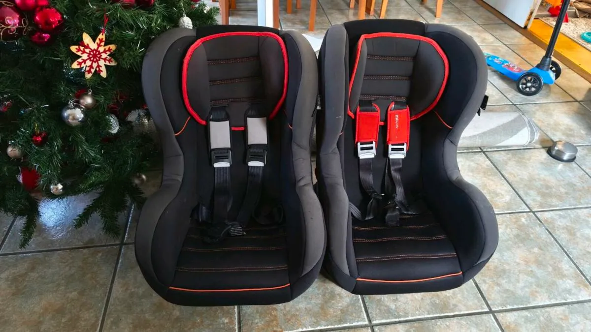 Car Seat - Image 1