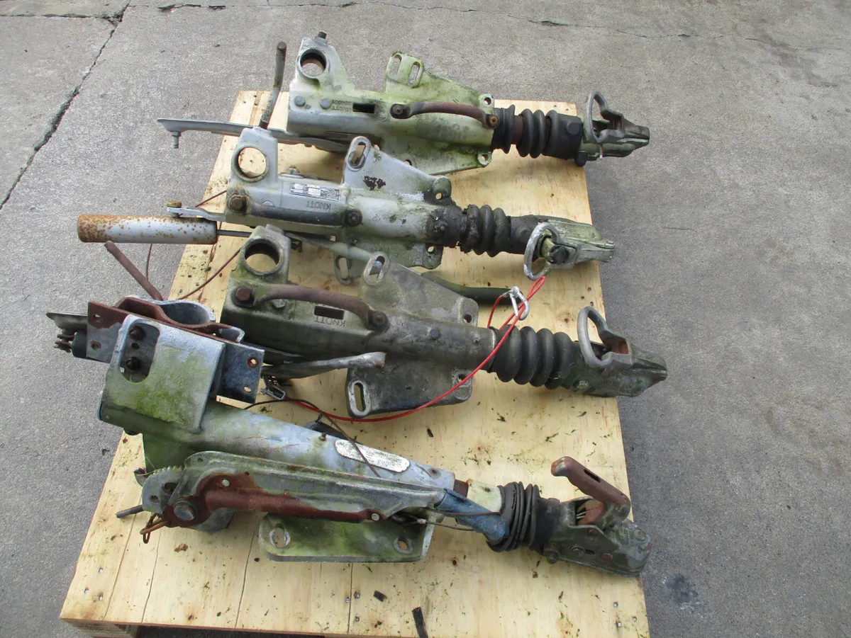 Trailer hitch bradley knott - Image 2