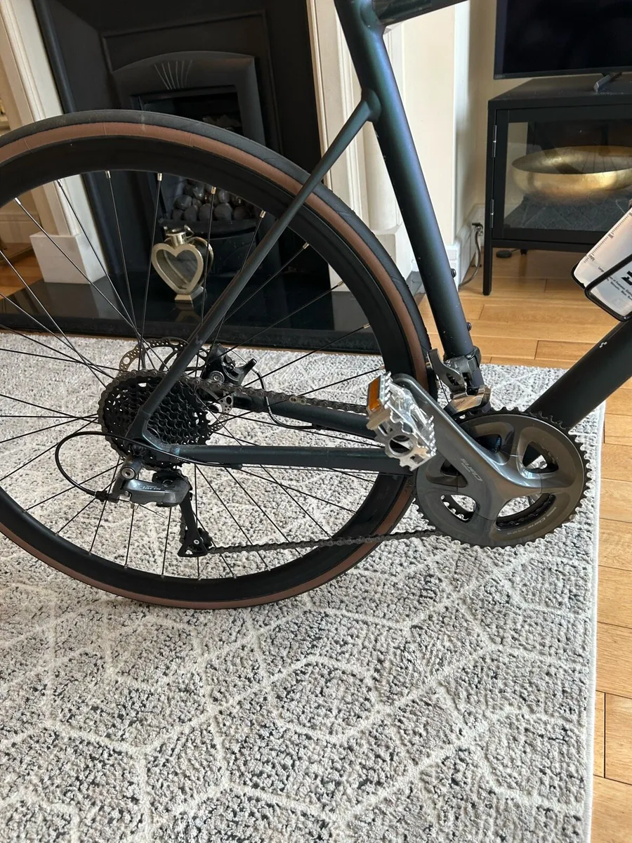 Cube Attain Adult Race Bike - Aluminium Frame 58cm - Image 4