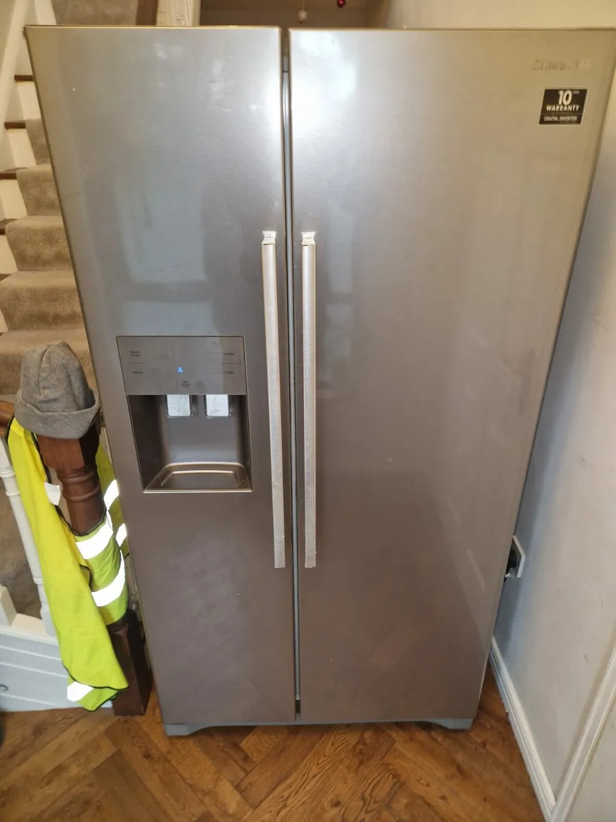 Samsung American Fridge Freezer - Image 1
