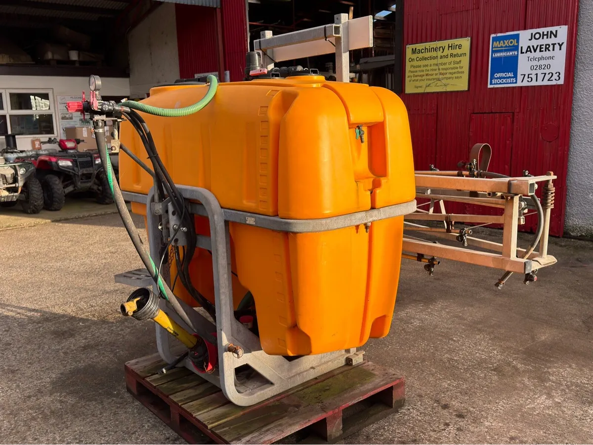 Yess 800L Sprayer - Image 1