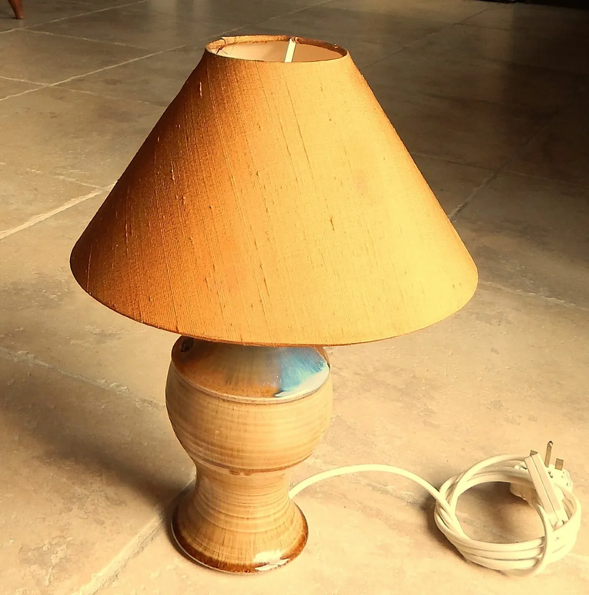 Stoneware Jackson Pottery Table Lamp & Silk Shade - Image 2