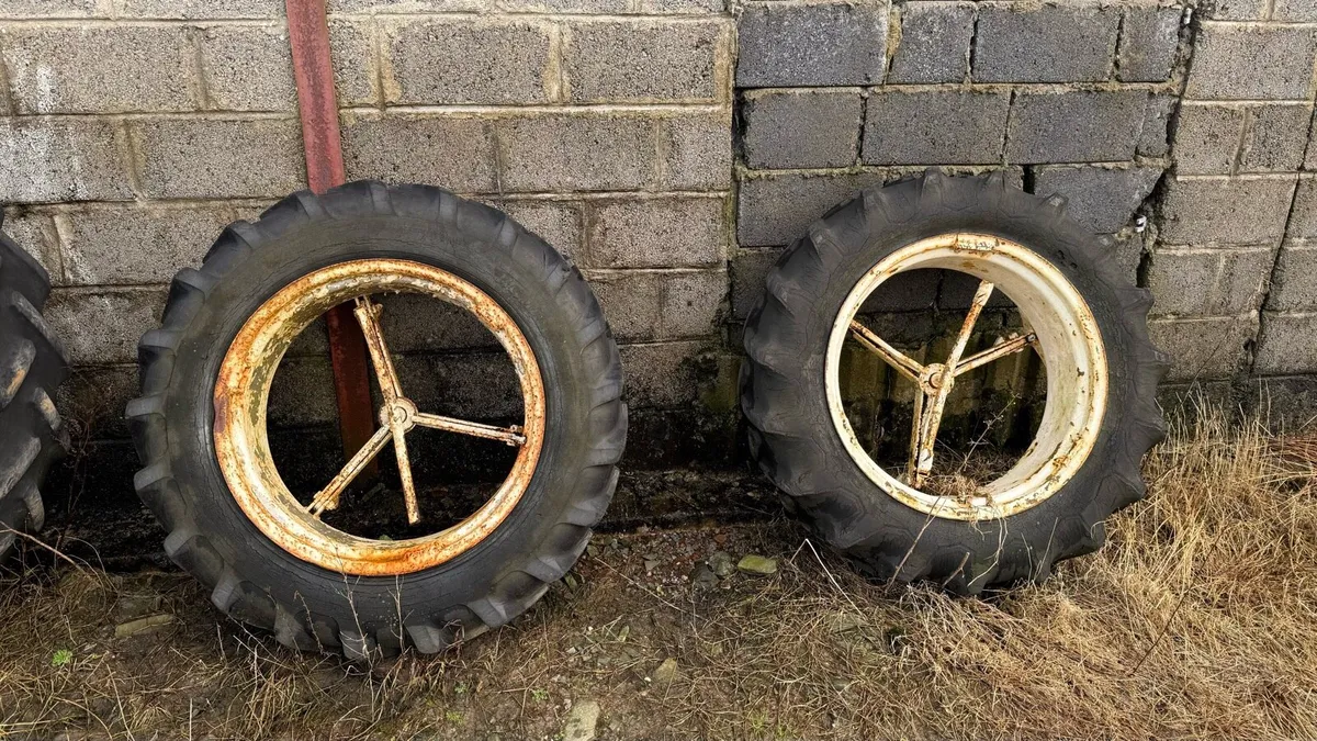 Dual wheels - Image 3