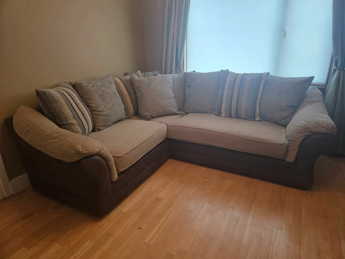 Corner Sofa - Image 4