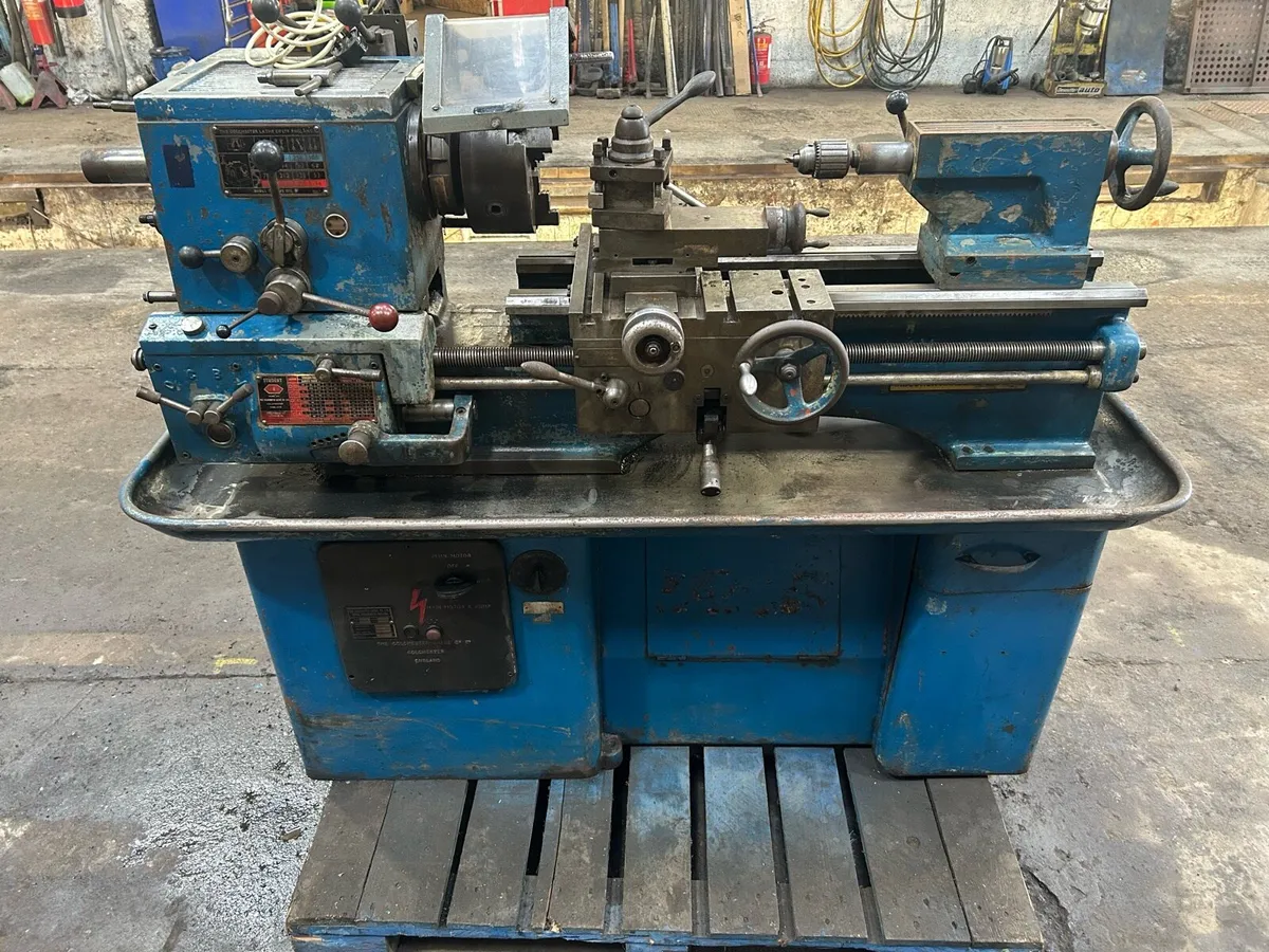 Colchester lathe - Image 1