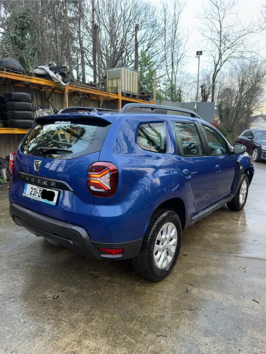 2023 Dacia Duster Diesel - Image 4