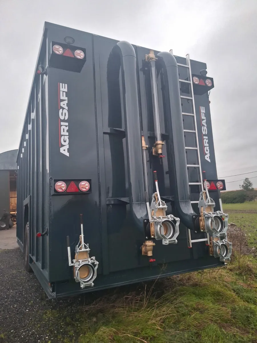 Nurse tank - Image 3