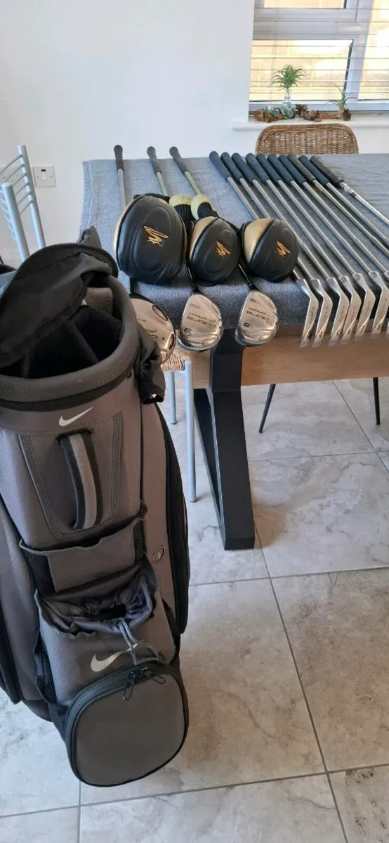 Full Golf set with Nike bag. - Image 1
