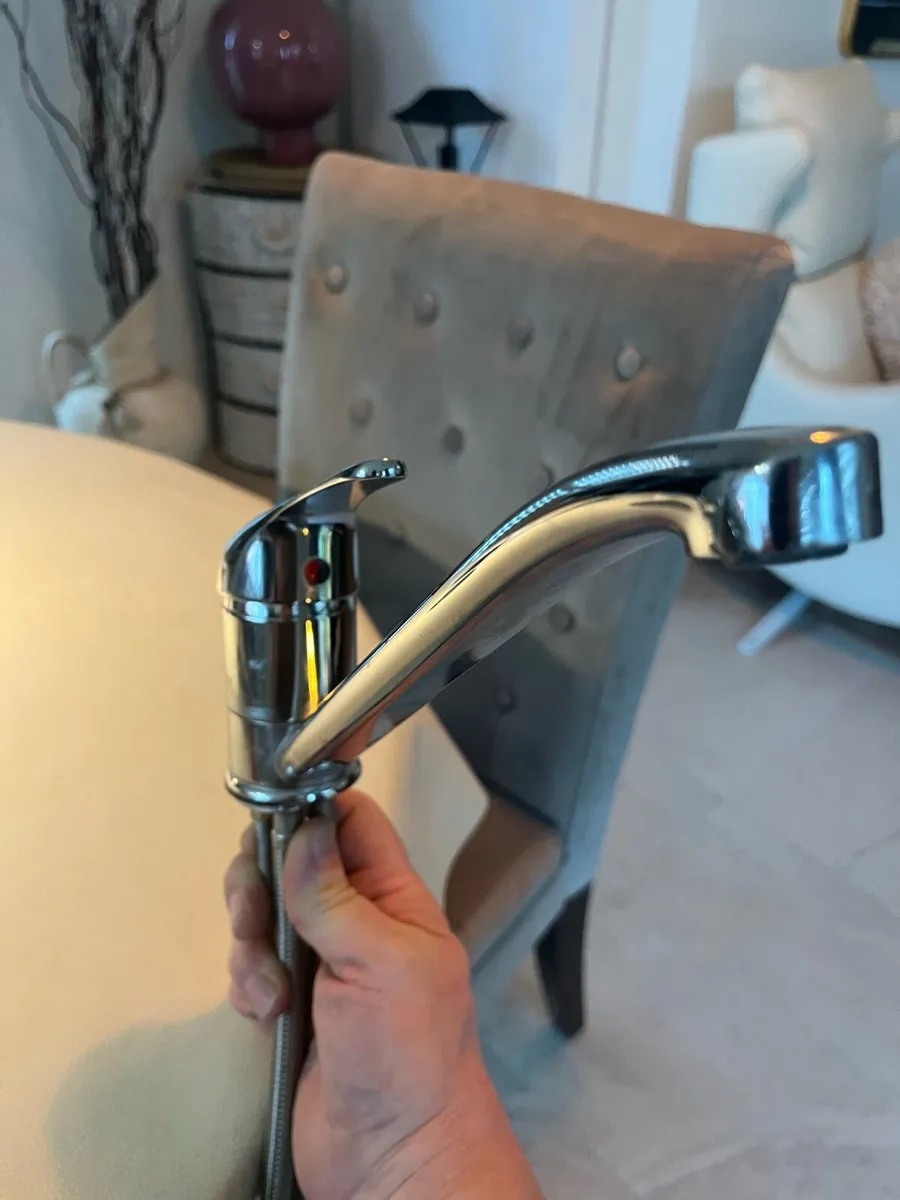 Kitchen mixer tap 1 year old - Image 1