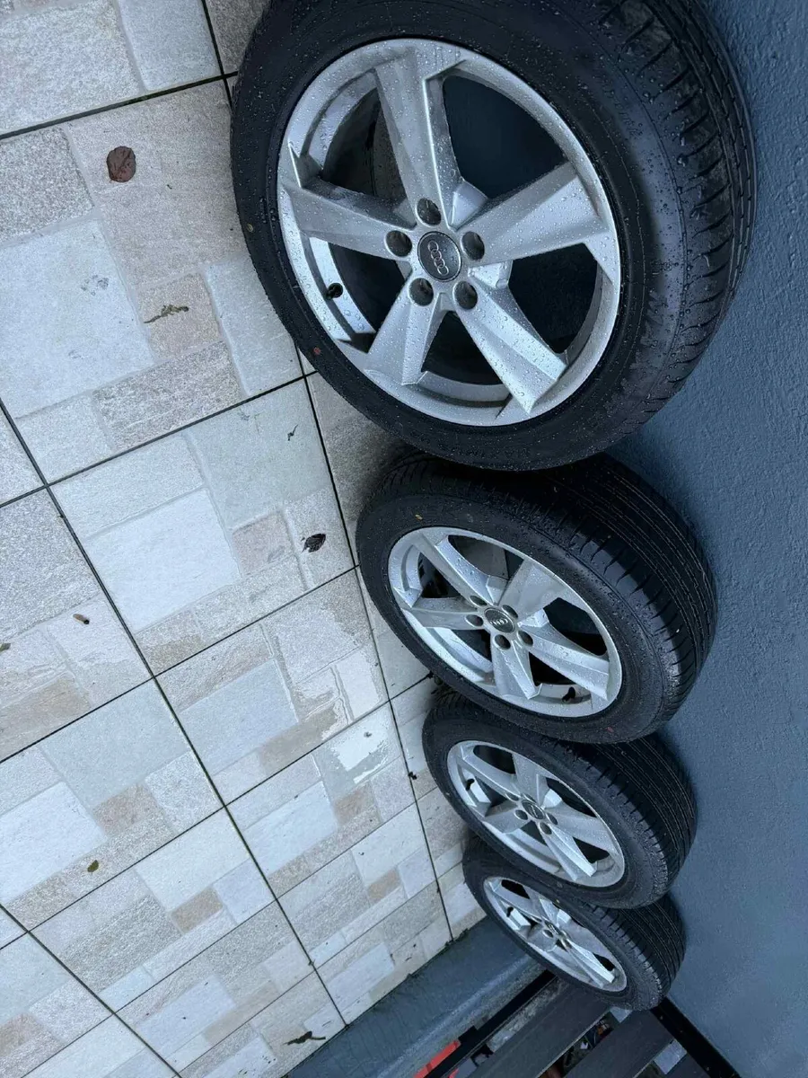 17inch alloys with brand new tyres - Image 3