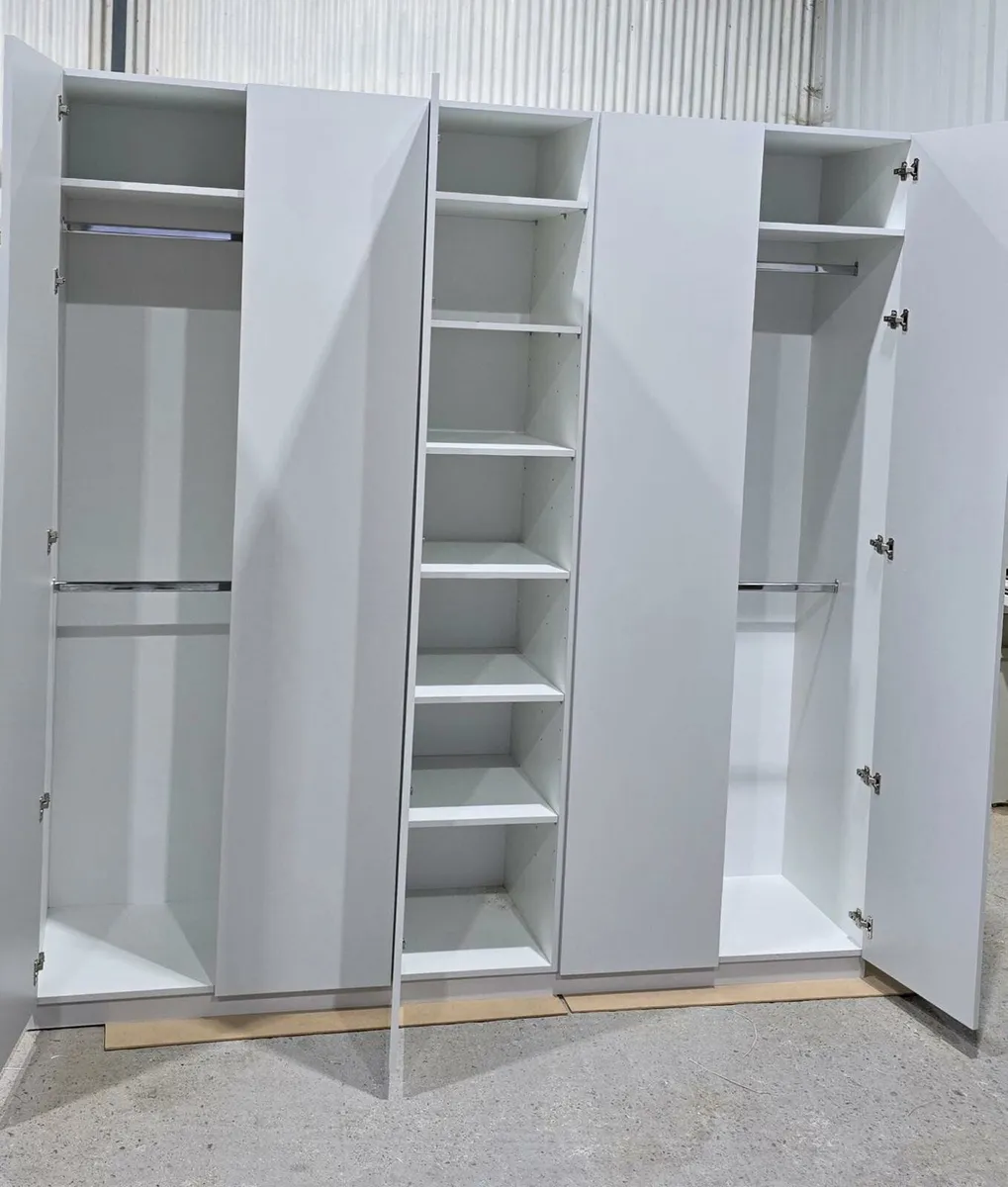 Custom made wardrobes - Image 1