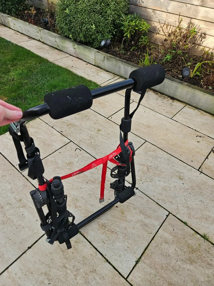Rear Car Door Bike Rack for 3 bikes - Image 1