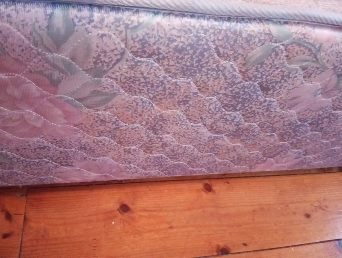 Free single bed base - Image 3