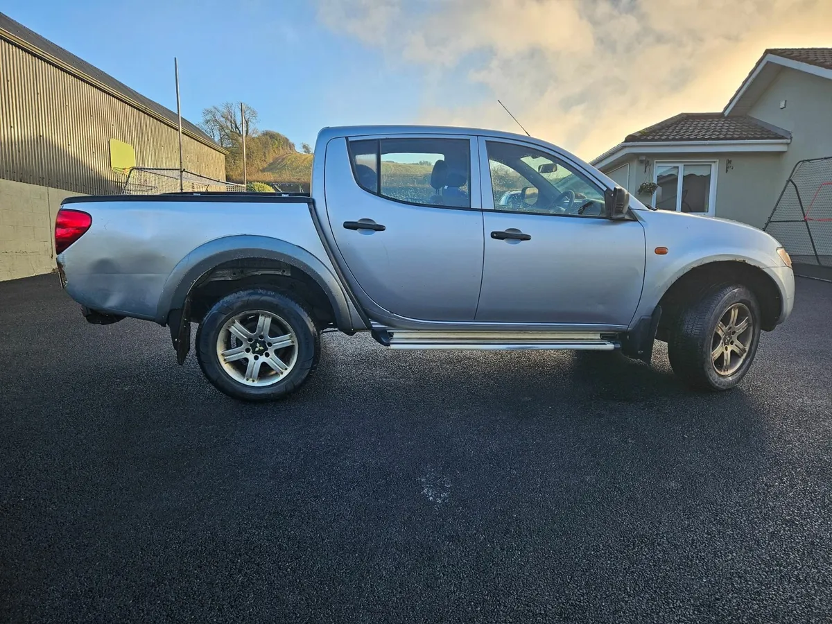Mitsubishi L200 2007 - Image 4