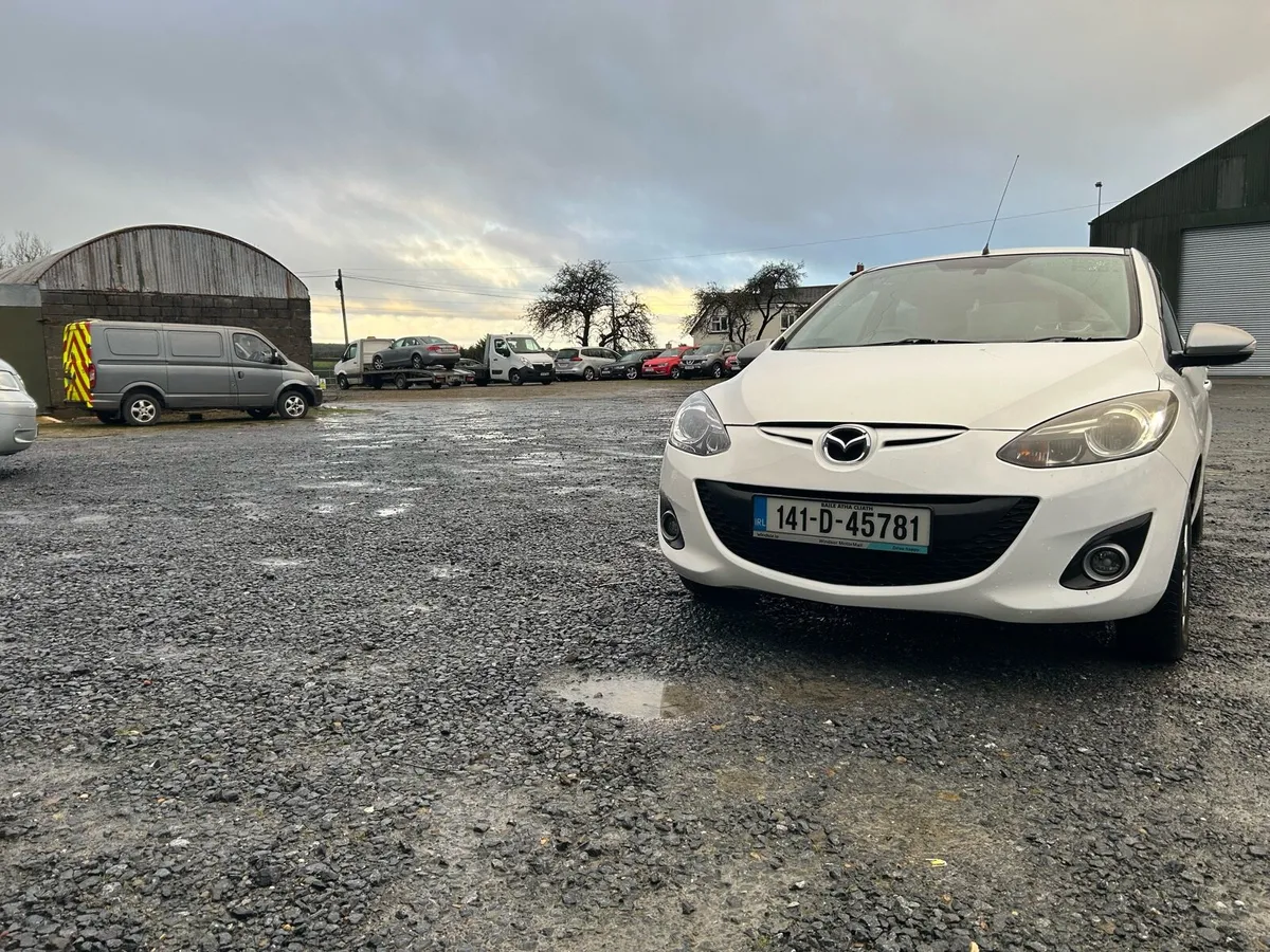 2014 Mazda Demio 1.3 automatic - Image 1