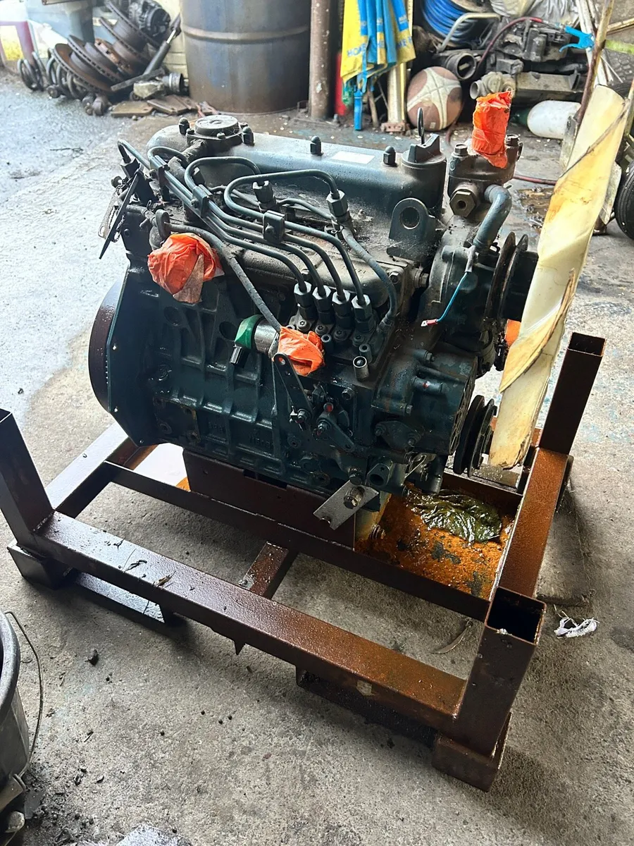Kubota engine v1505 - Image 4
