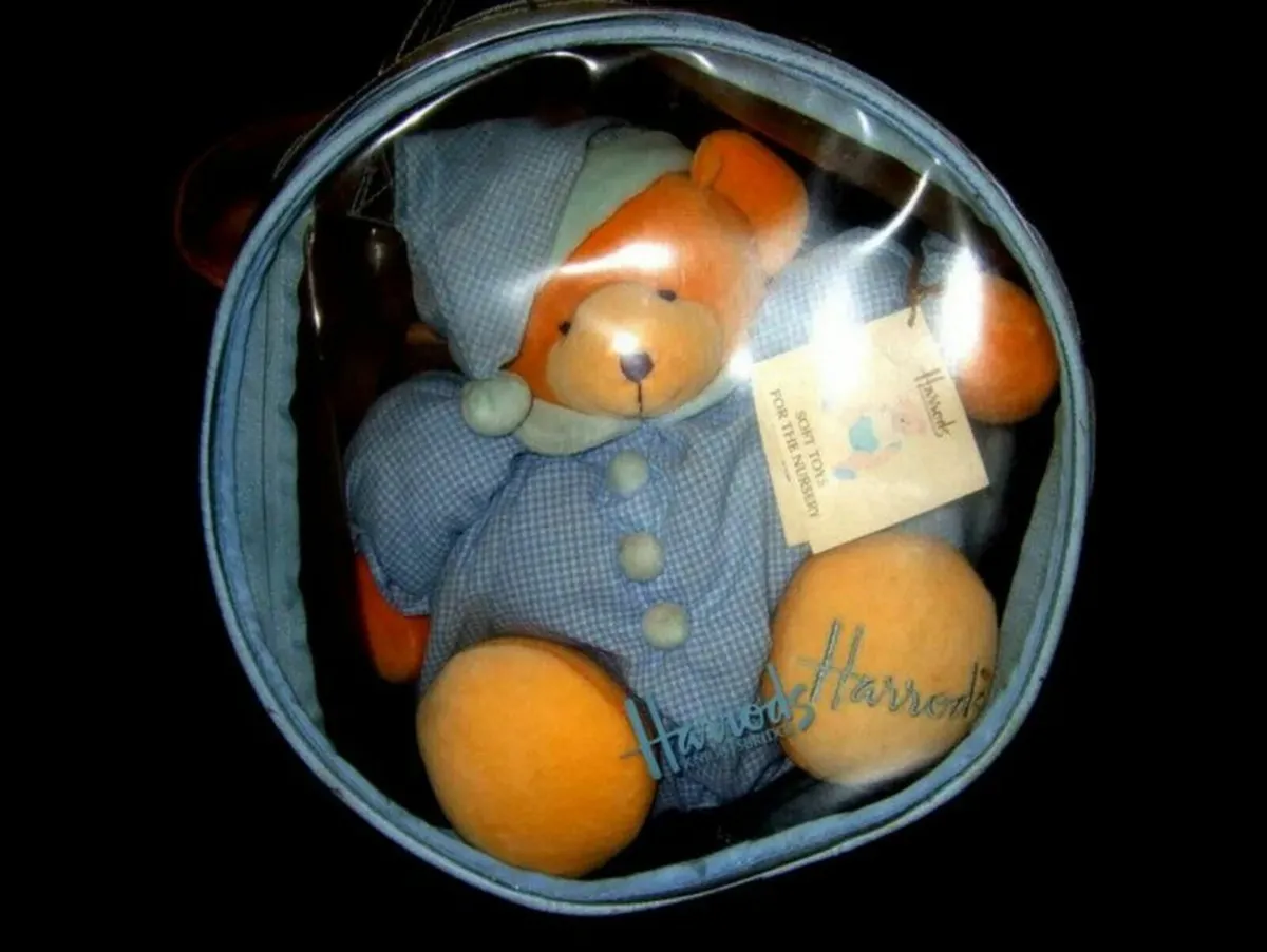 BNIB Vintage Harrods Teddies - Image 2