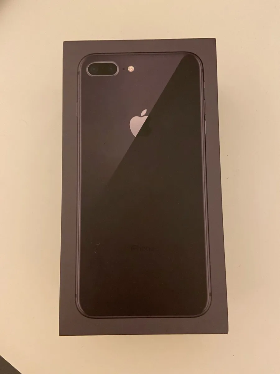 iPhone 8 Plus, 64GB unlocked -Excellent condition - Image 4