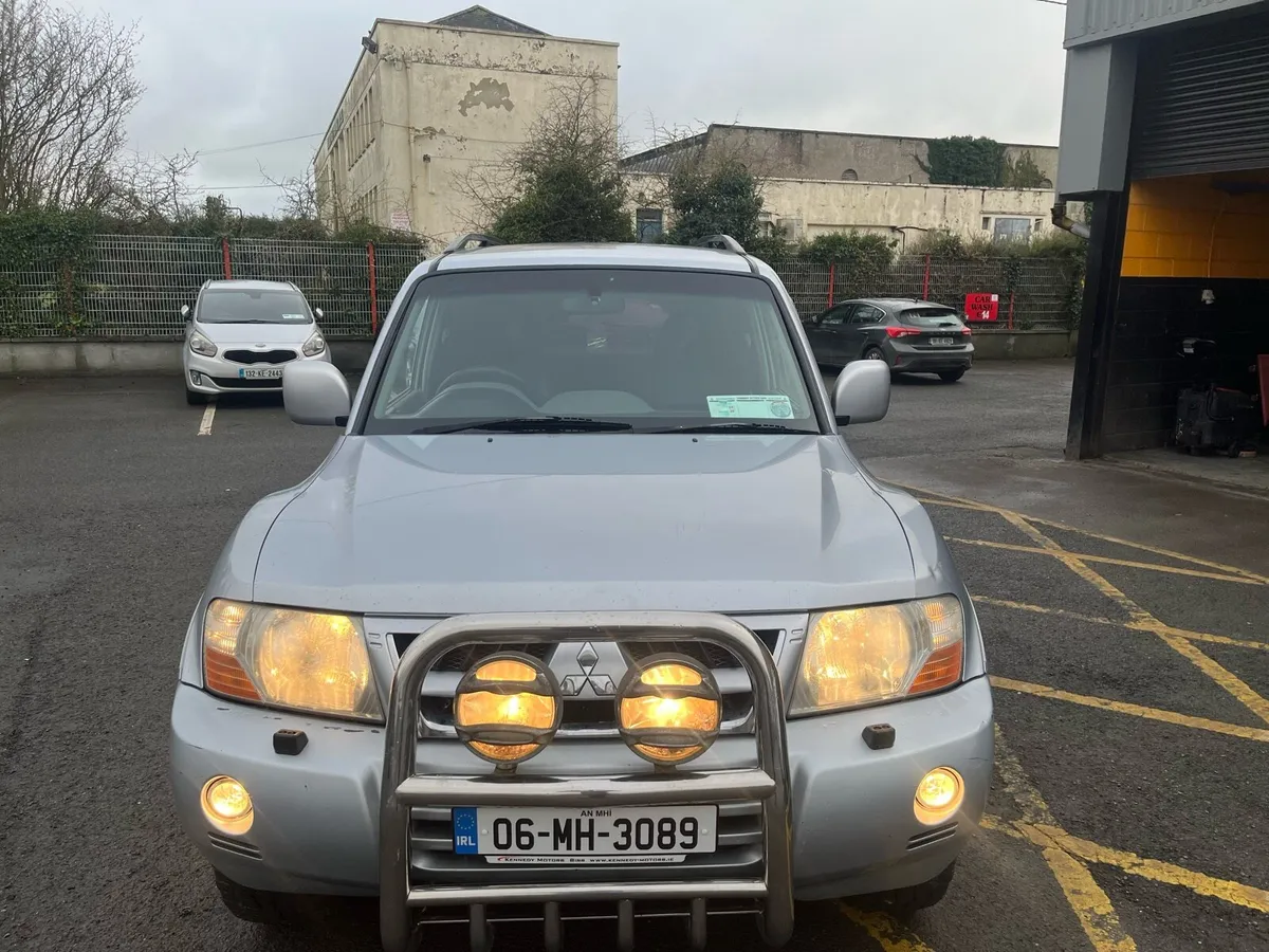 2006 pajero - Image 3