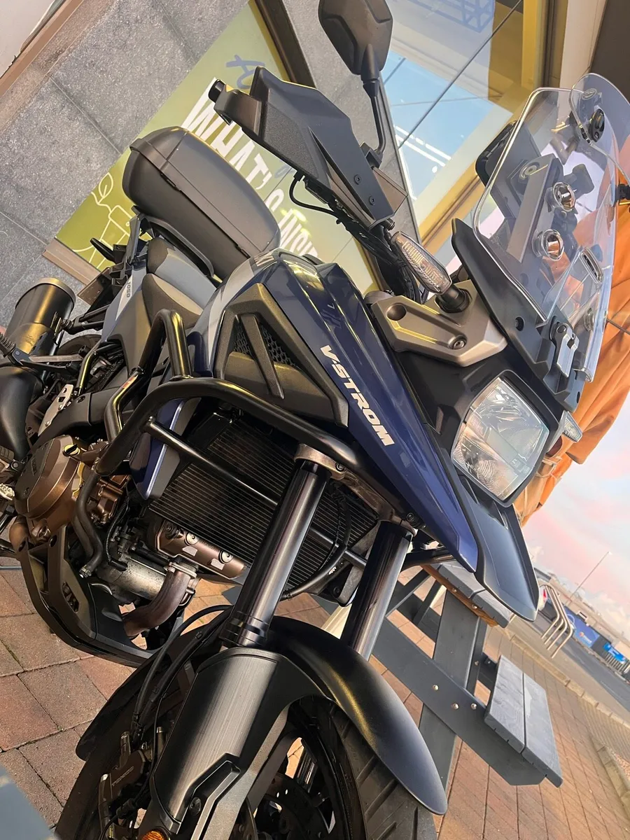 2023 V-Strom DL1050 Low Km! - Image 1