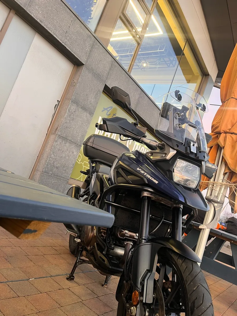 2023 V-Strom DL1050 Low Km! - Image 2