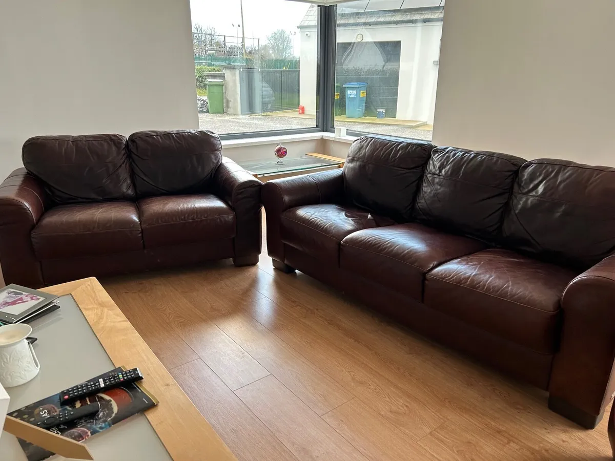 3 Piece suite of furniture - Image 2