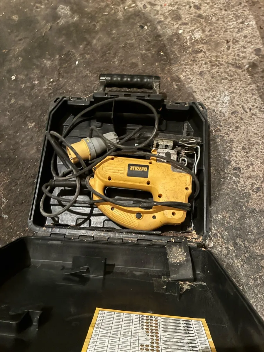 Dewalt laser level,Dewalt jig saw,makita skill saw - Image 3