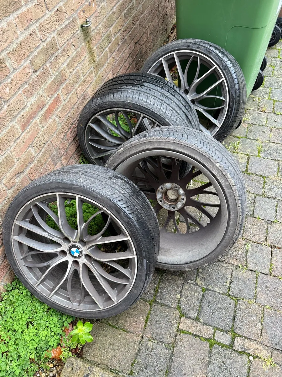 20’’ BMW Alloys & Wheels - Image 2