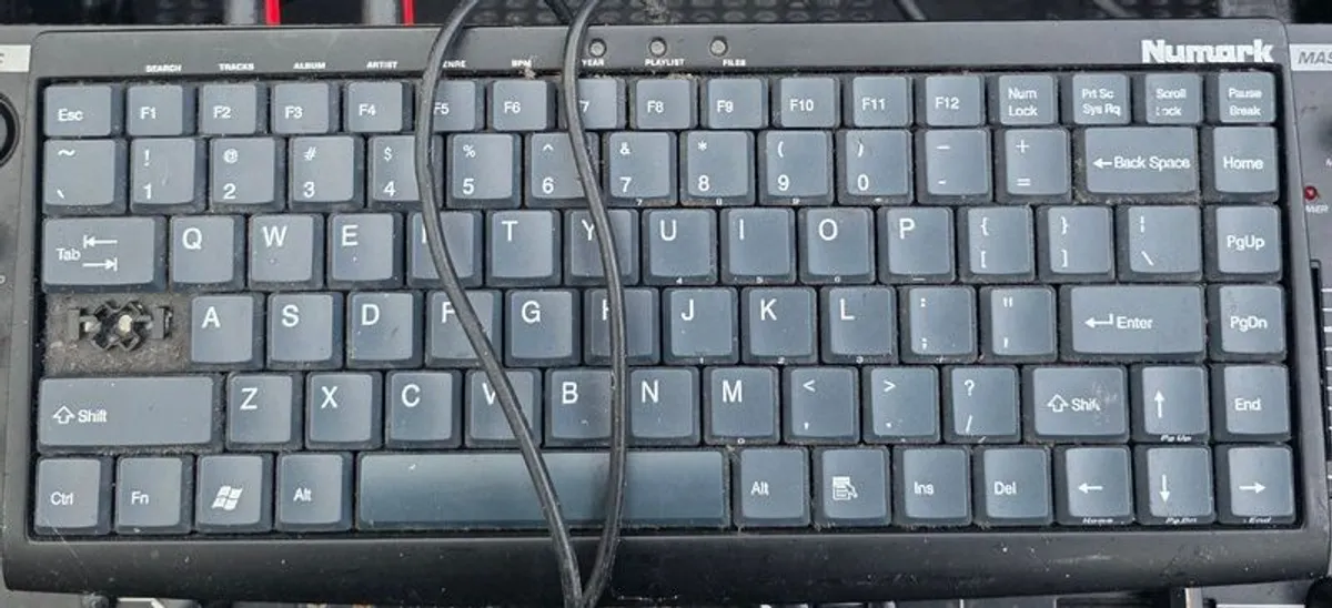 Numark DDS80 CD and Hard drive DJ Decks and Mixer - Image 3